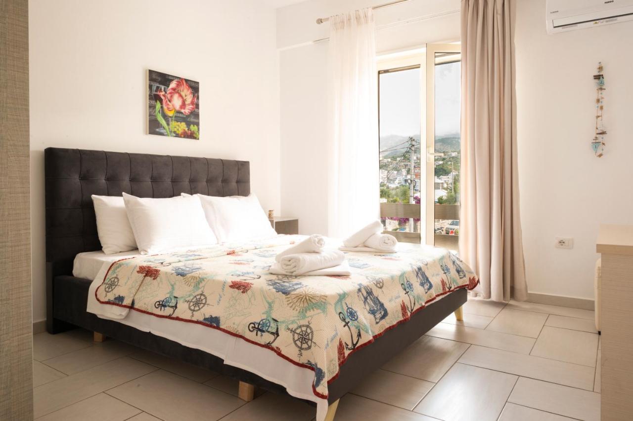 Sea Apartments Himarë Extérieur photo